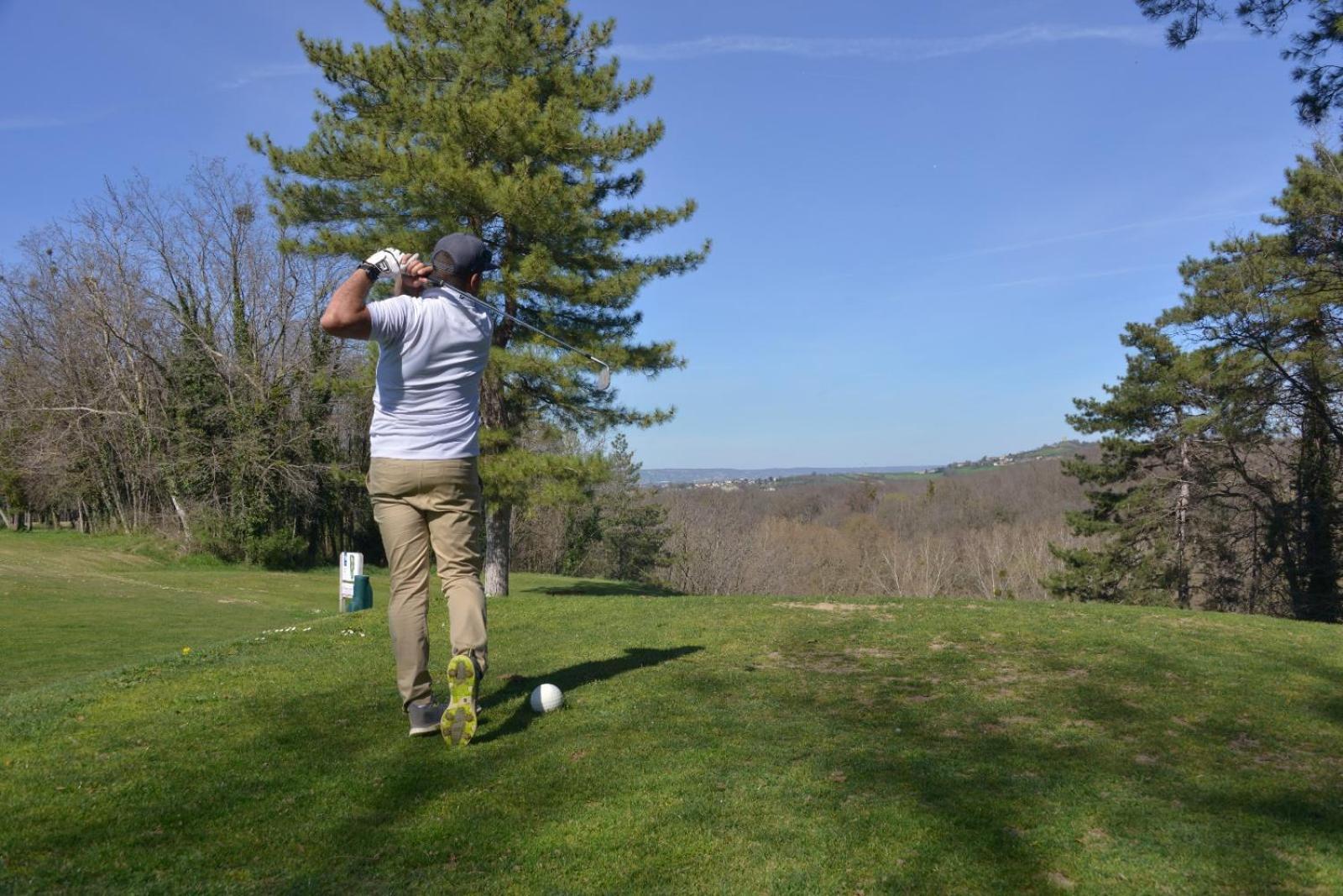 Best Western Golf D'Albon Luaran gambar