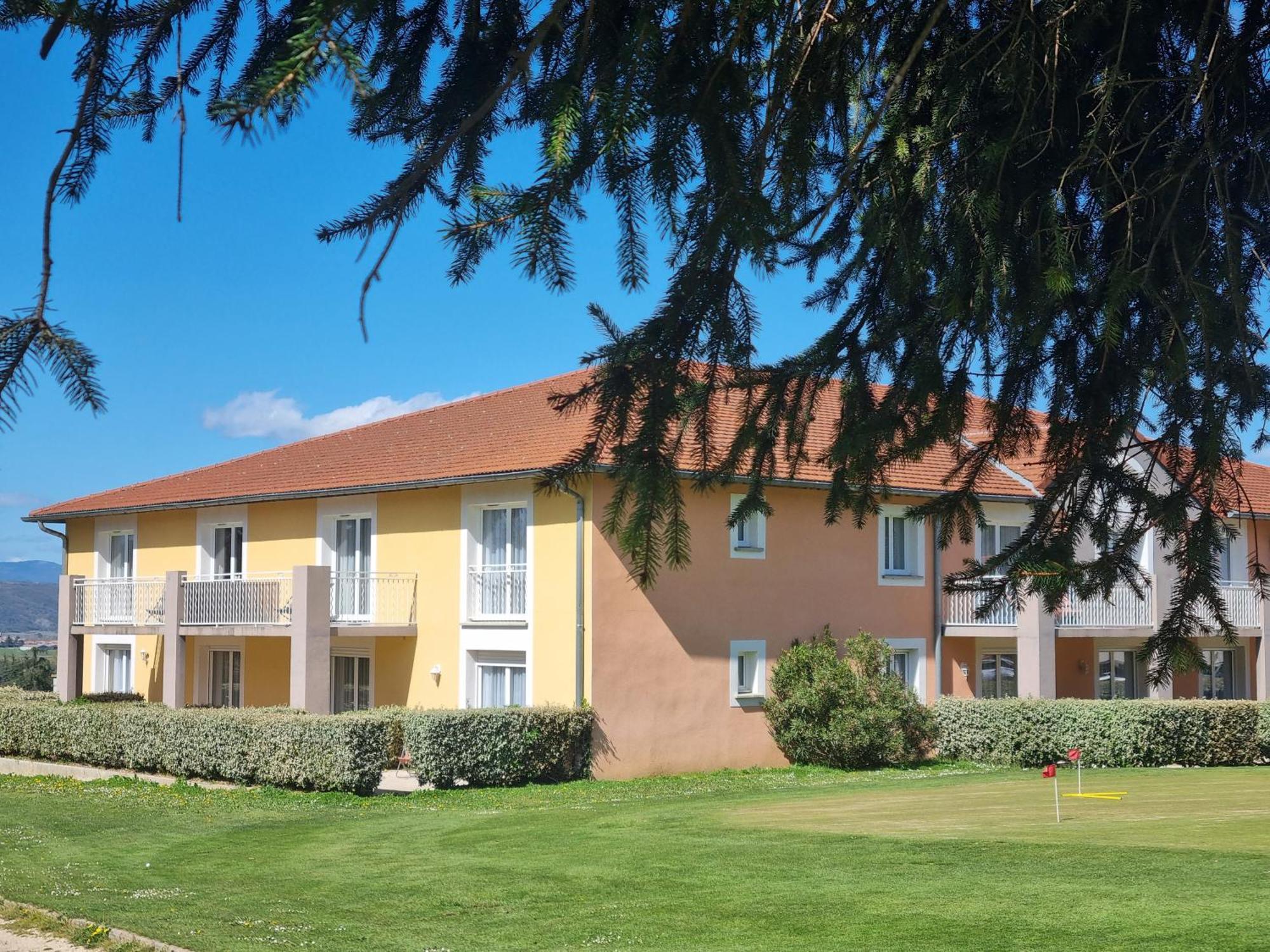 Best Western Golf D'Albon Luaran gambar