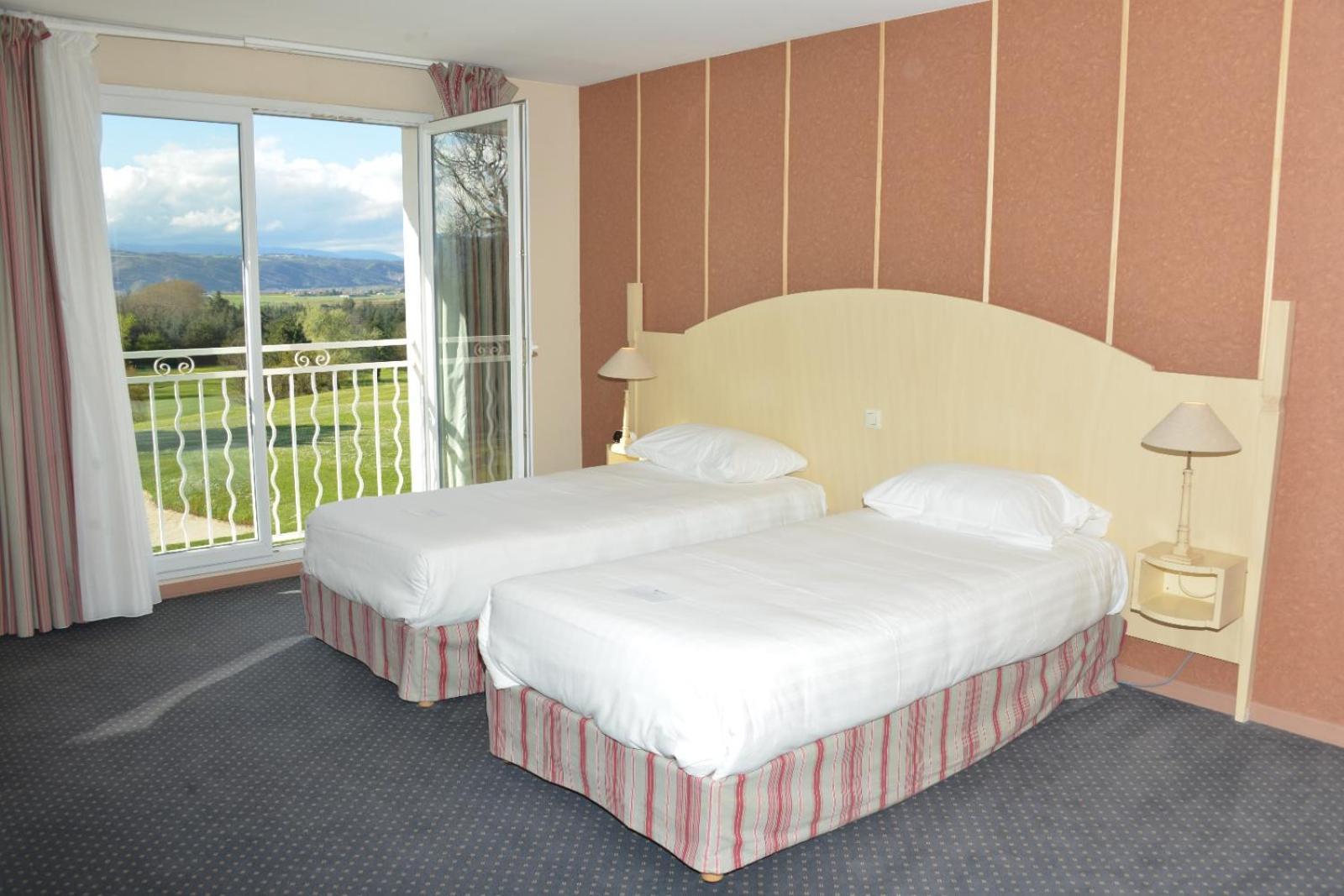Best Western Golf D'Albon Luaran gambar