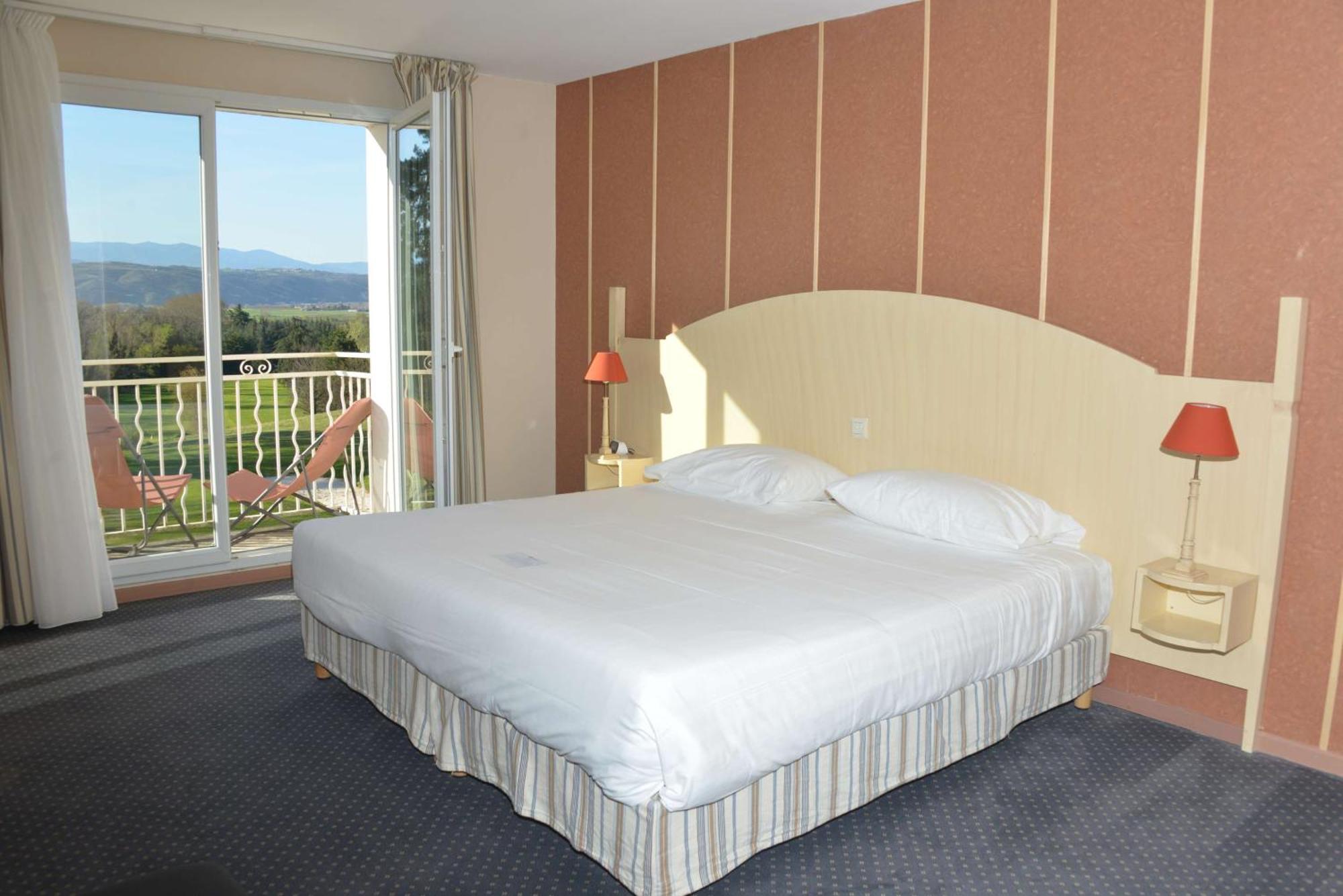 Best Western Golf D'Albon Luaran gambar
