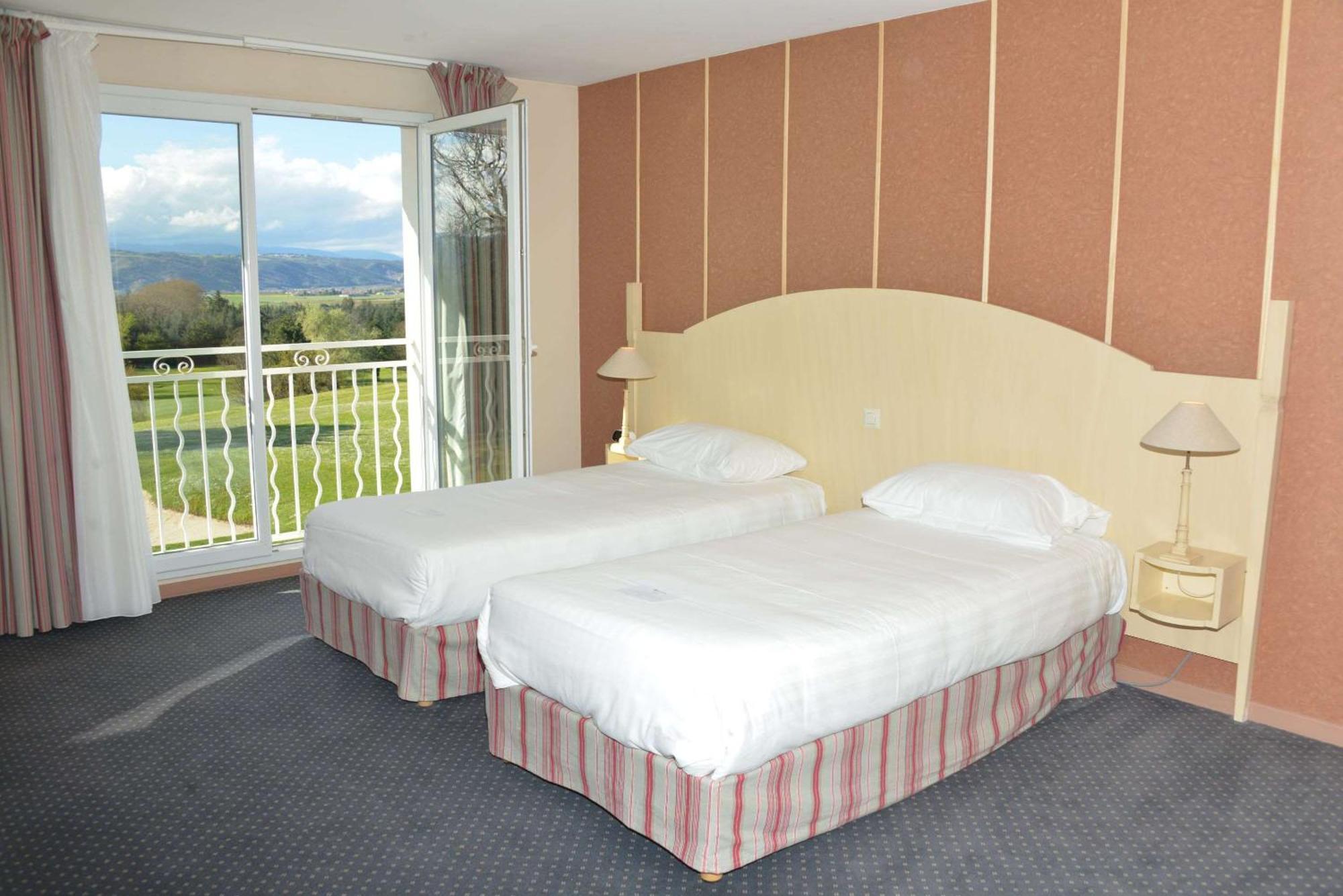 Best Western Golf D'Albon Luaran gambar